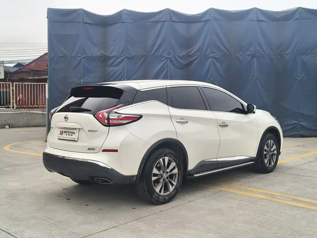 Murano 2.5 L XL 2 WD Connected Luxury
