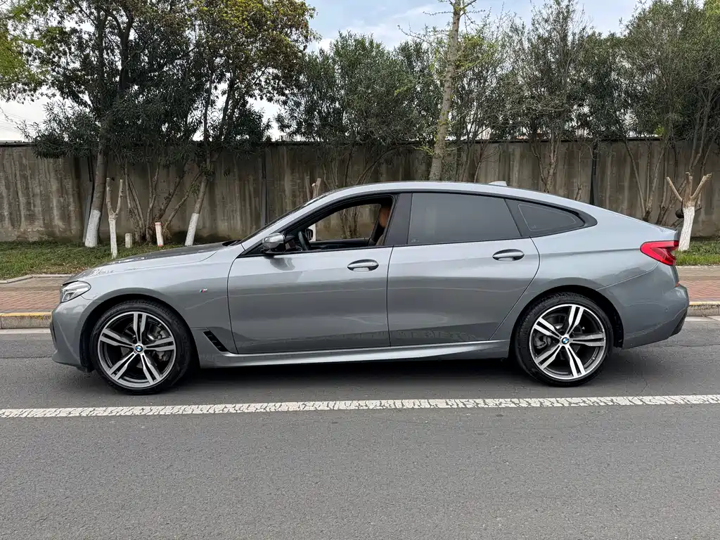BMW 6 Series GT 630 i M Sport Package
