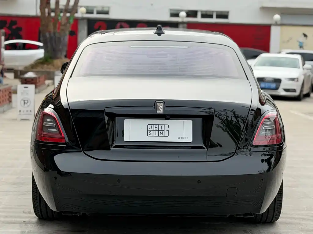 Ghost 6.7 T LWB Range