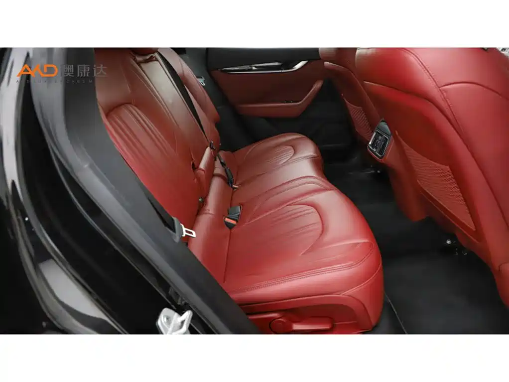 Levante Levante2016款 3.0 T S 标准型