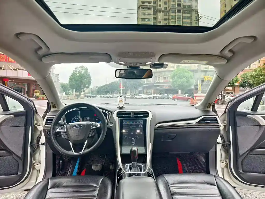 Mondeo 2.0 L GTDi200 Fashion