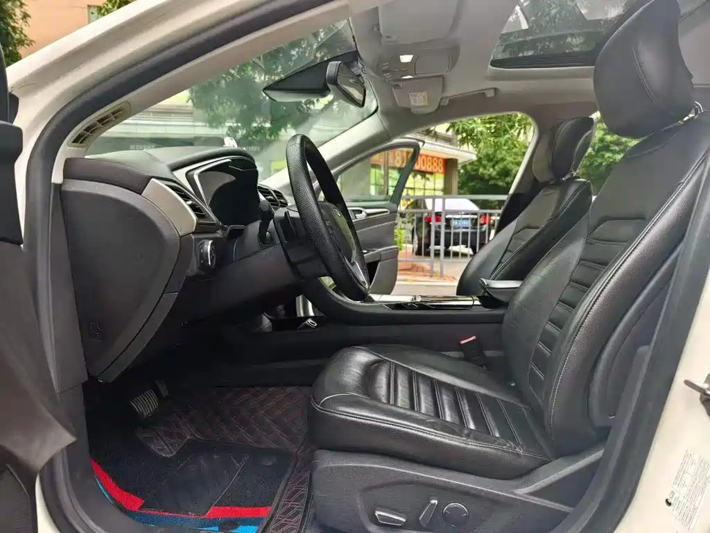 Mondeo 2.0 L GTDi200 Fashion