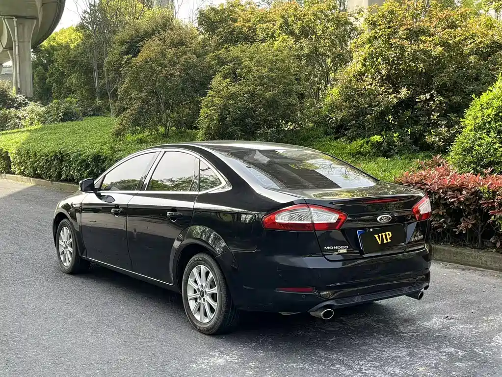 Mondeo (Zhisheng) 2.3 L Fashion