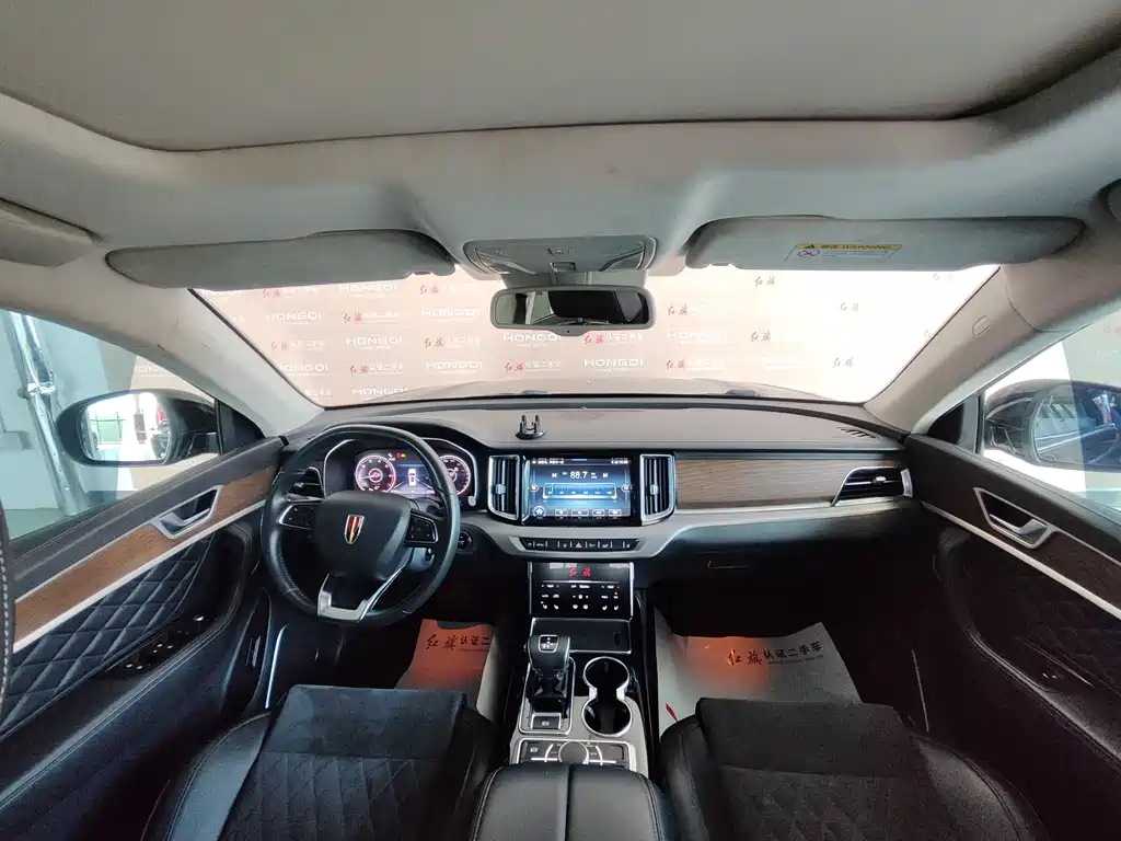 Hongqi HS7 3.0 T Auto 4 WD Connected Flagship Enjoyment 5-seat