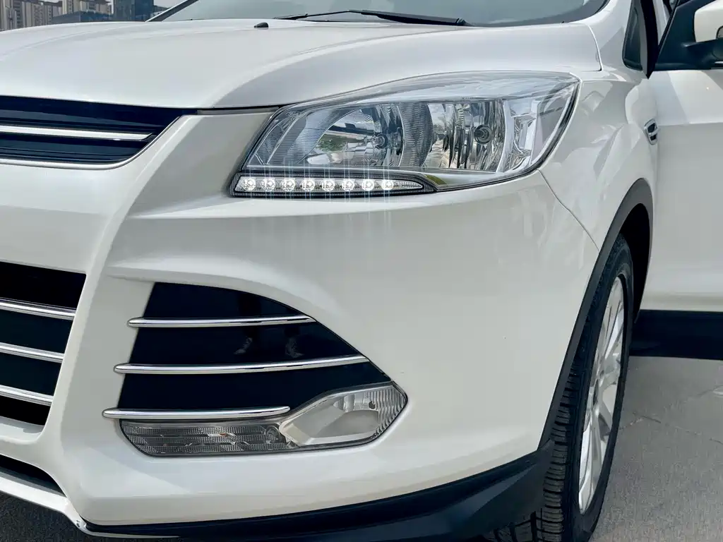 Kuga 1.5 L GTDi 2 WD Style