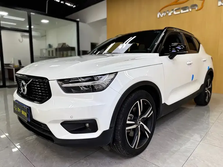 Volvo XC40 T4 4 WD Smart Vision Sport