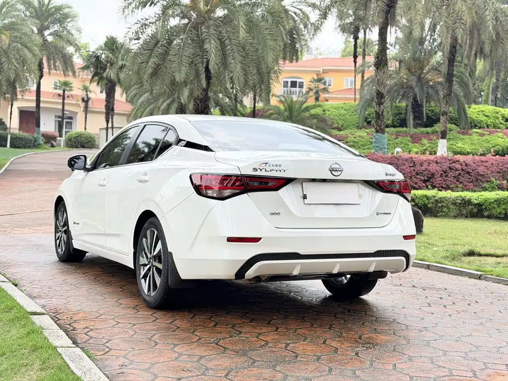 Sylphy Electric Drive e-POWER Super Connected PLUS