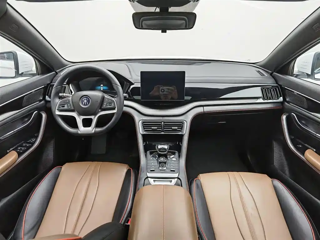 Song PLUS 1.5 T Auto Luxury