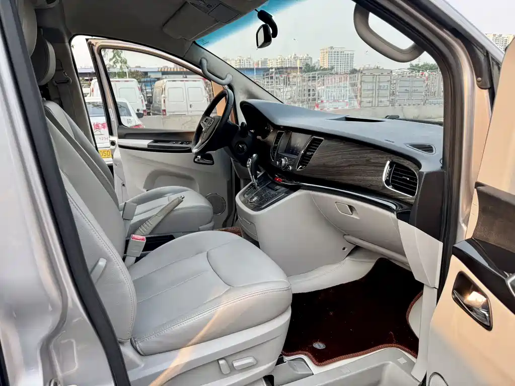 Refine M5 2.0 T Gasoline Auto Official