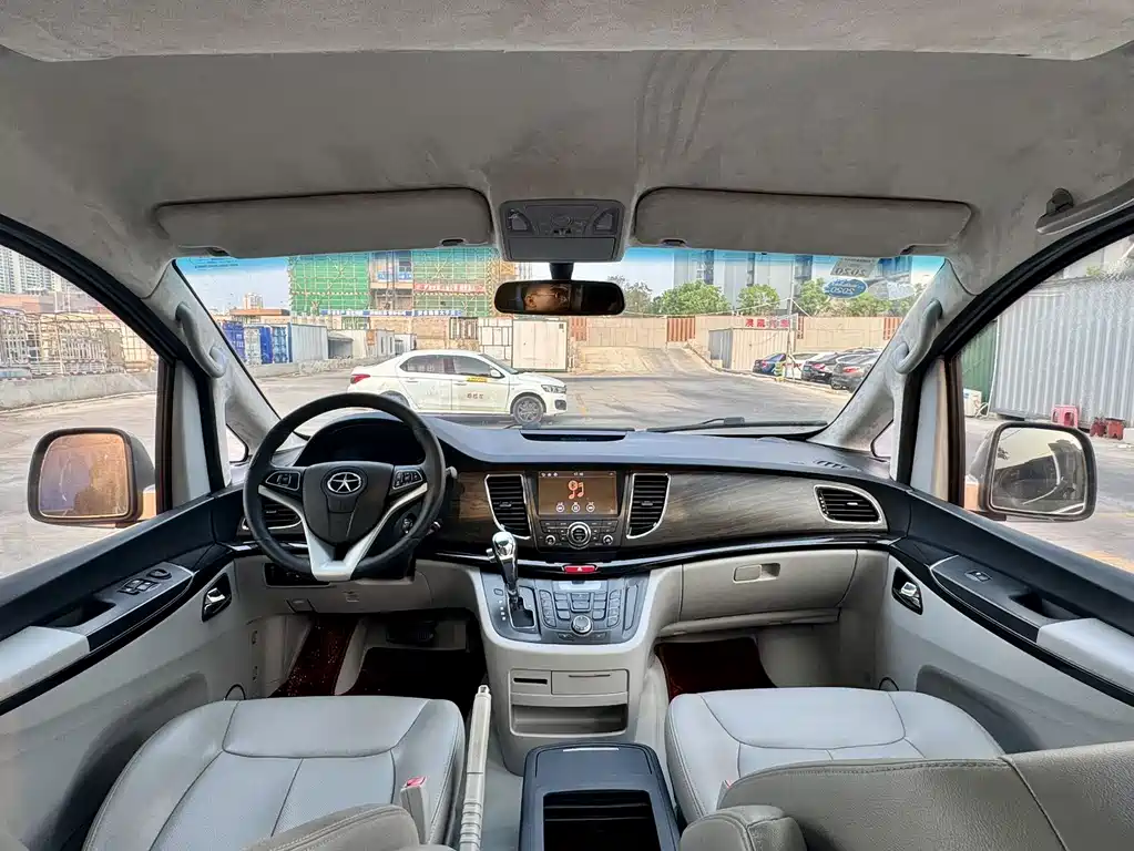 Refine M5 2.0 T Gasoline Auto Official