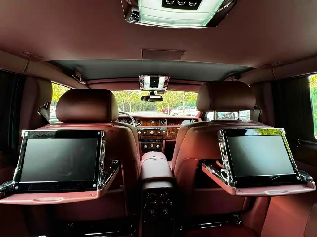 Phantom 6.7 L Standard
