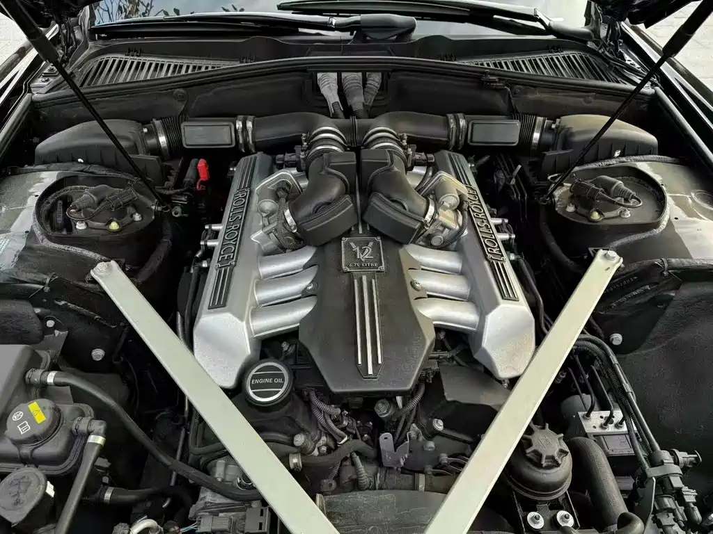 Phantom 6.7 L Standard