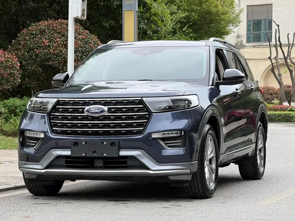 Explorer EcoBoost 285 RWD Style 6-seat