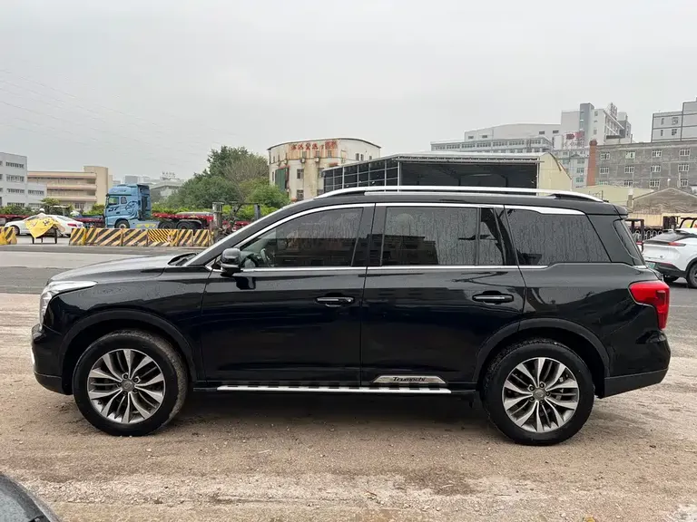 GAC Trumpchi GS8 320 T 2 WD Luxury Connected (7-seat)