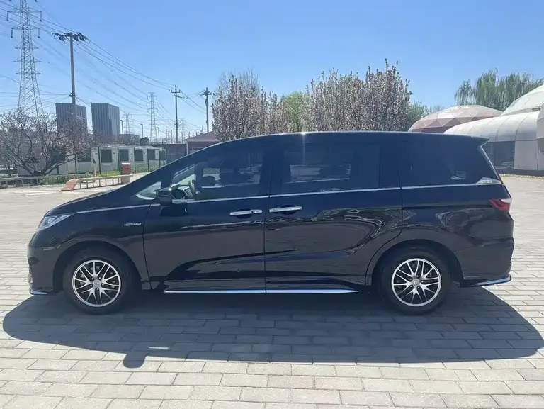 Honda Odyssey 2.0 L Sharp· Comfort Enjoyment