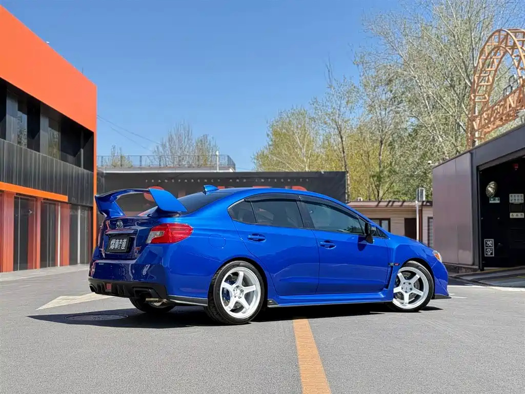 Impreza 翼豹 2014款 2.5 T WRX STi三厢
