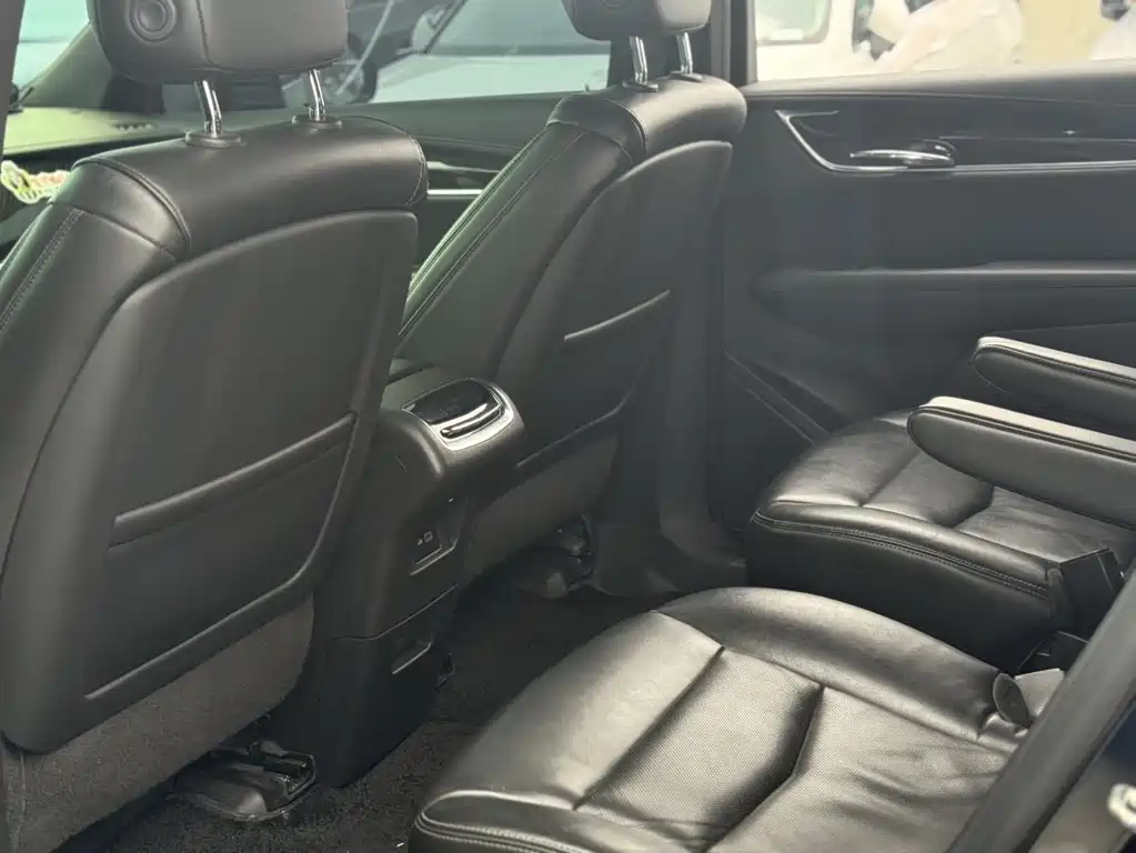 Cadillac XT6 28 T 6-seat 4 WD Luxury