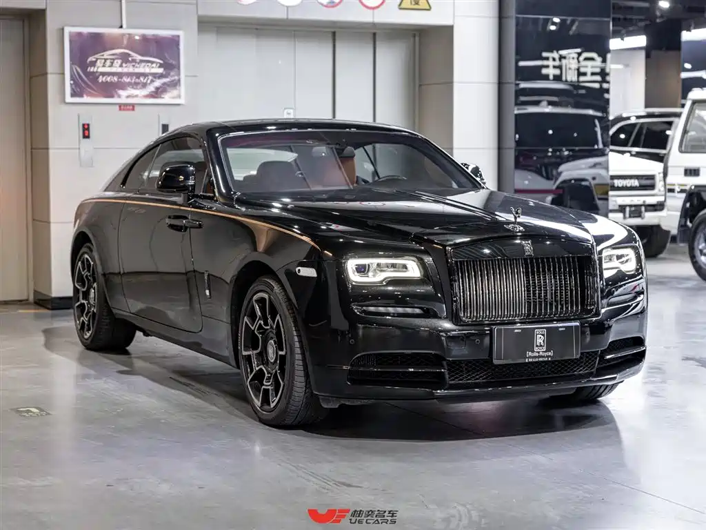 Wraith 6.6 T Black Badge