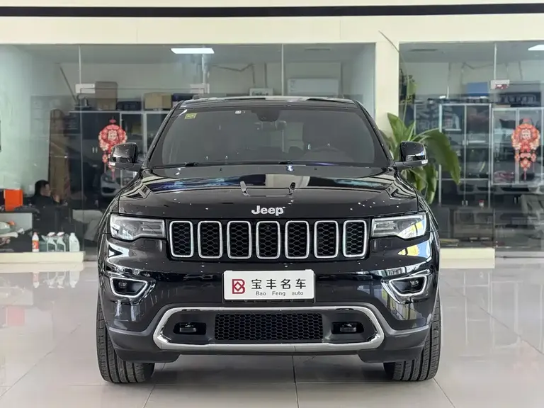 Jeep Grand Cherokee (Import) 3.0 L Comfort Enjoyment Navigation