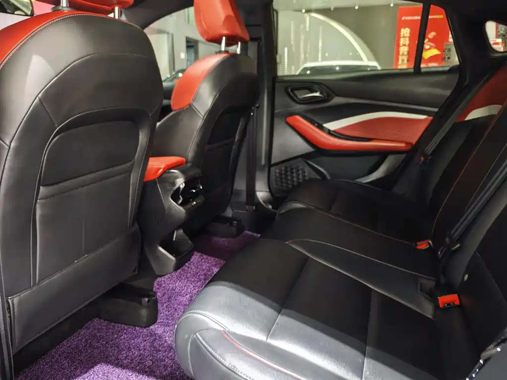 MG5 180 DVVT CVT Youth Luxury