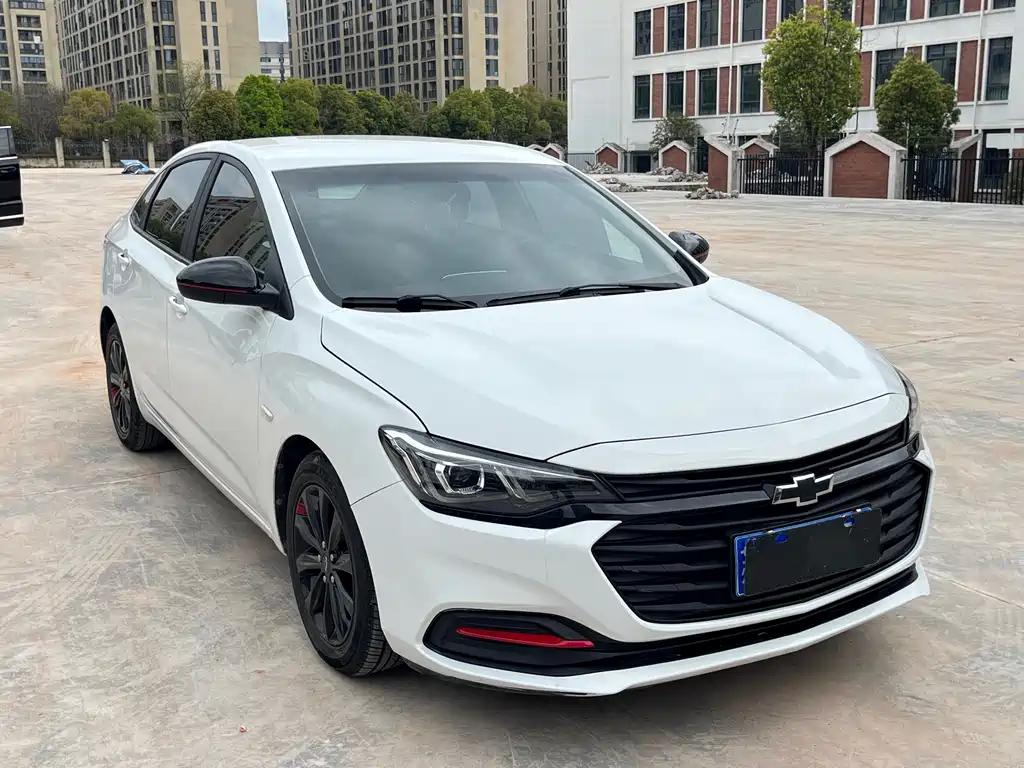 Monza Mild Hybrid Redline 320 T DCT Brisk