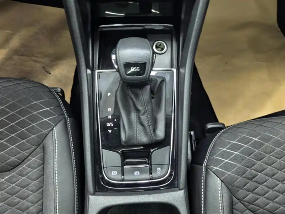 Kodiaq 柯迪亚克 2019款 改款 TSI330 5座两驱舒适版 国VI