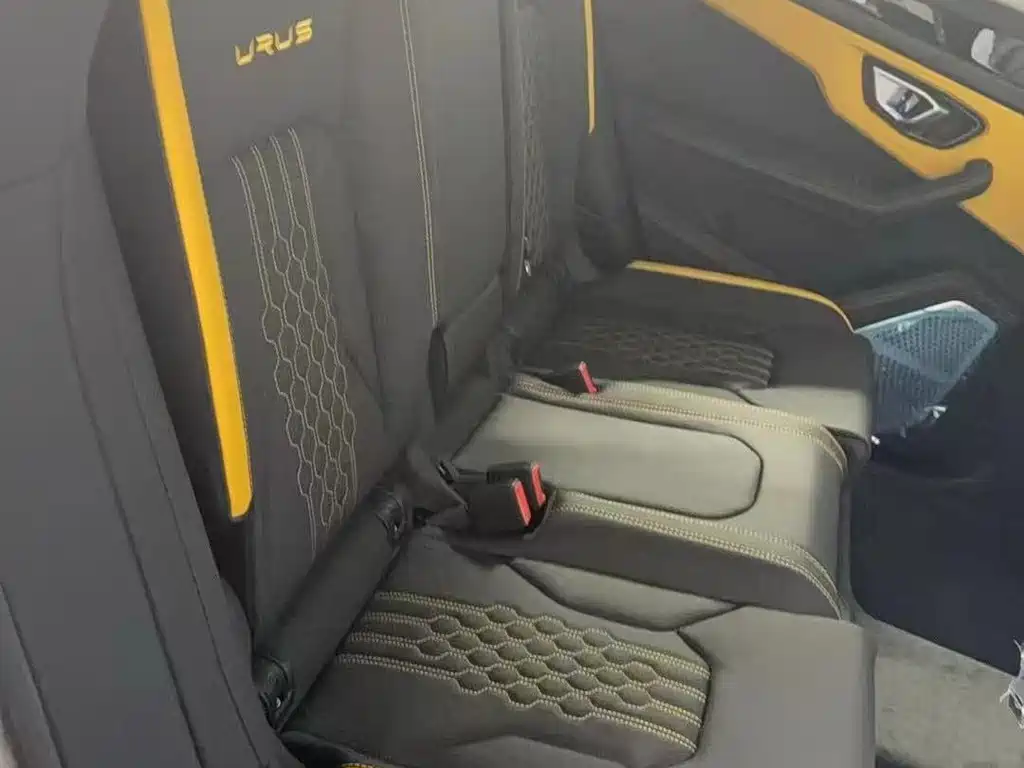 Urus 4.0 T V8 S