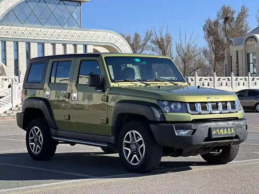 BAIC BJ40 40 L 2.3 T Auto 4 WD Premium