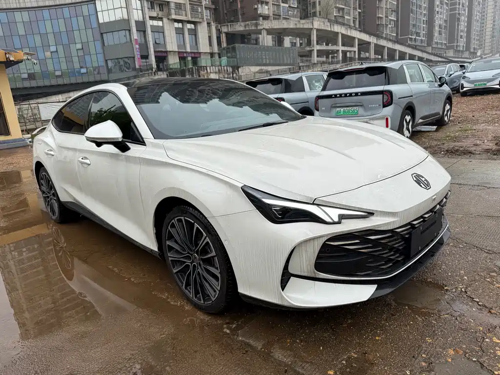 MG7 1.5 T DCT Supreme Beauty Grace