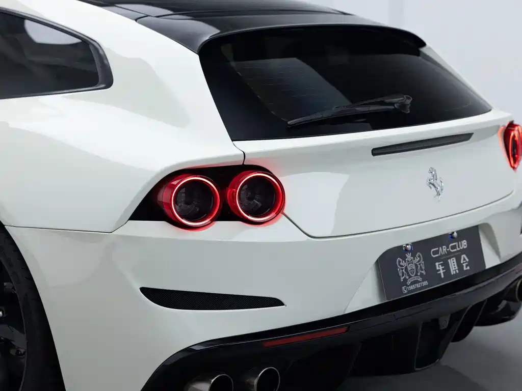 GTC4 Lusso 3.9 T V8
