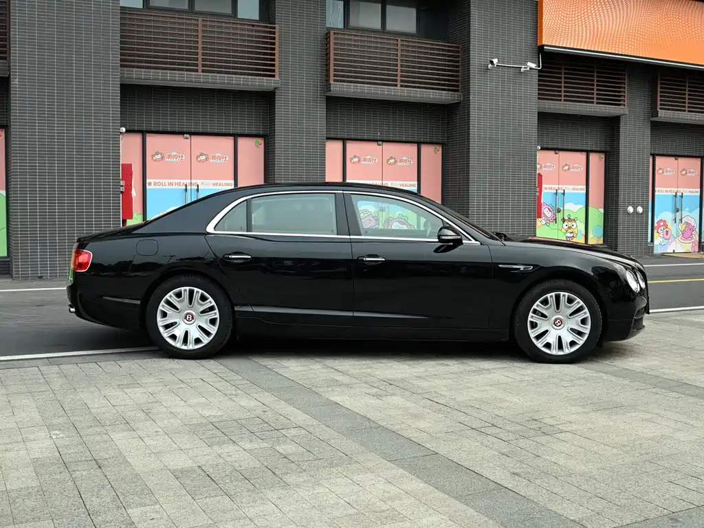 Flying Spur 4.0 T V8 Standard