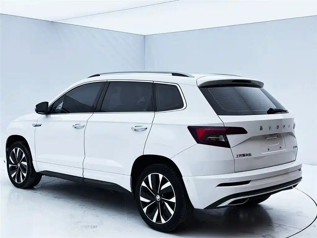 Karoq TSI280 Luxury Enjoyment
