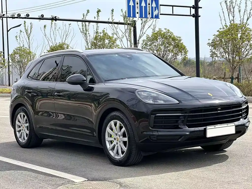 Cayenne NEV Cayenne E-Hybrid 2.0 T