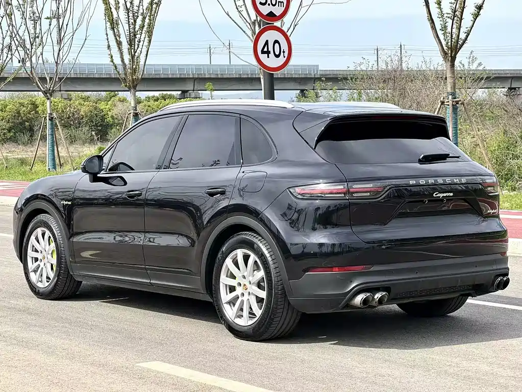 Cayenne NEV Cayenne E-Hybrid 2.0 T