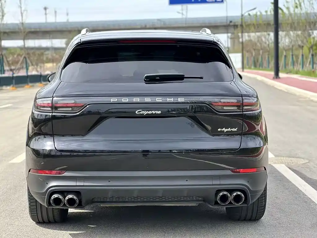Cayenne NEV Cayenne E-Hybrid 2.0 T