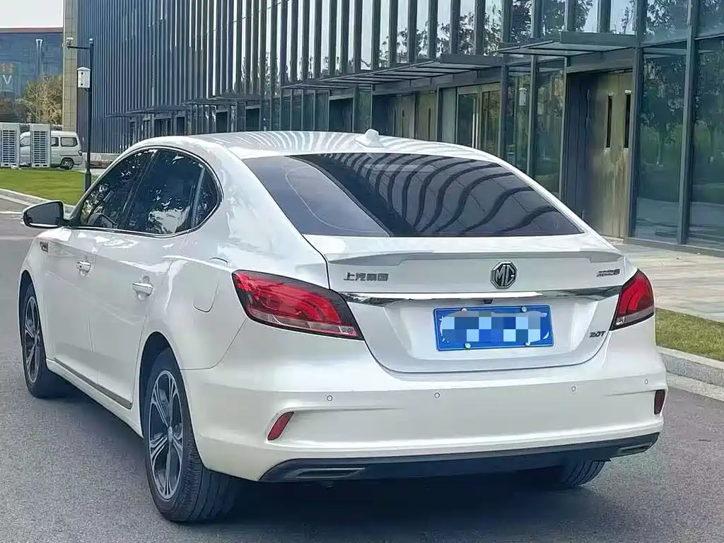 MG6 20 T Auto Luxury Connected CN-V