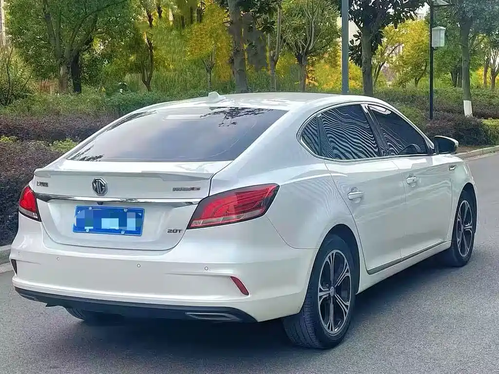 MG6 20 T Auto Luxury Connected CN-V