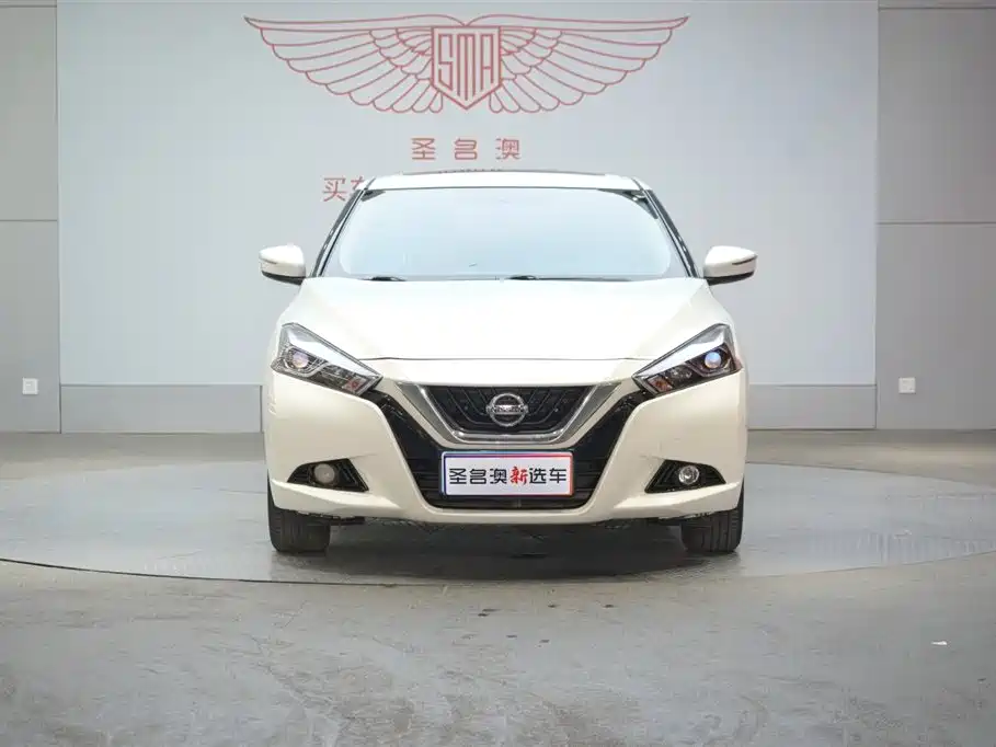 Lannia 1.6 L CVT Cool