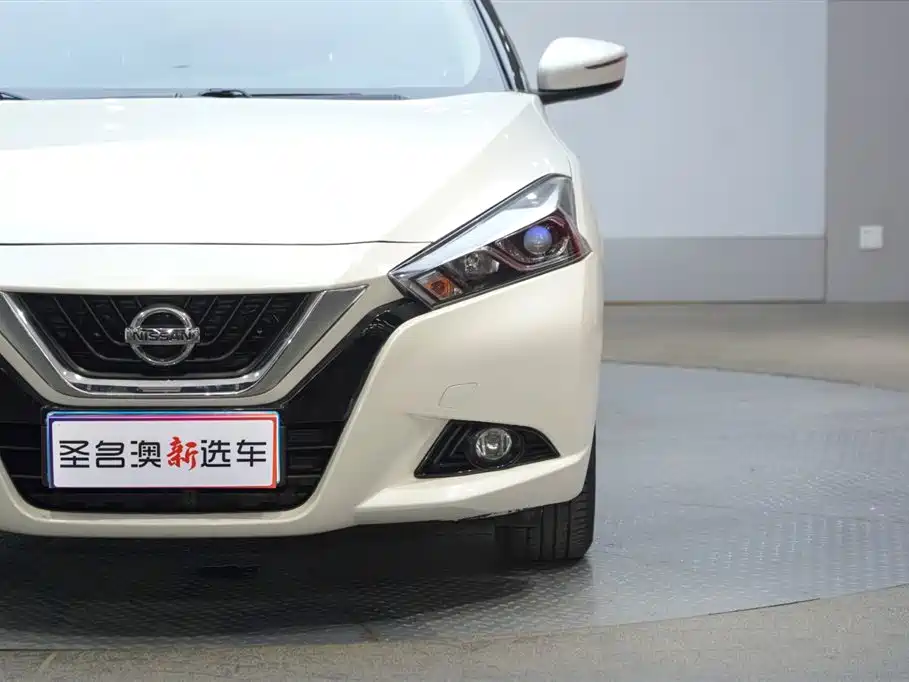 Lannia 1.6 L CVT Cool
