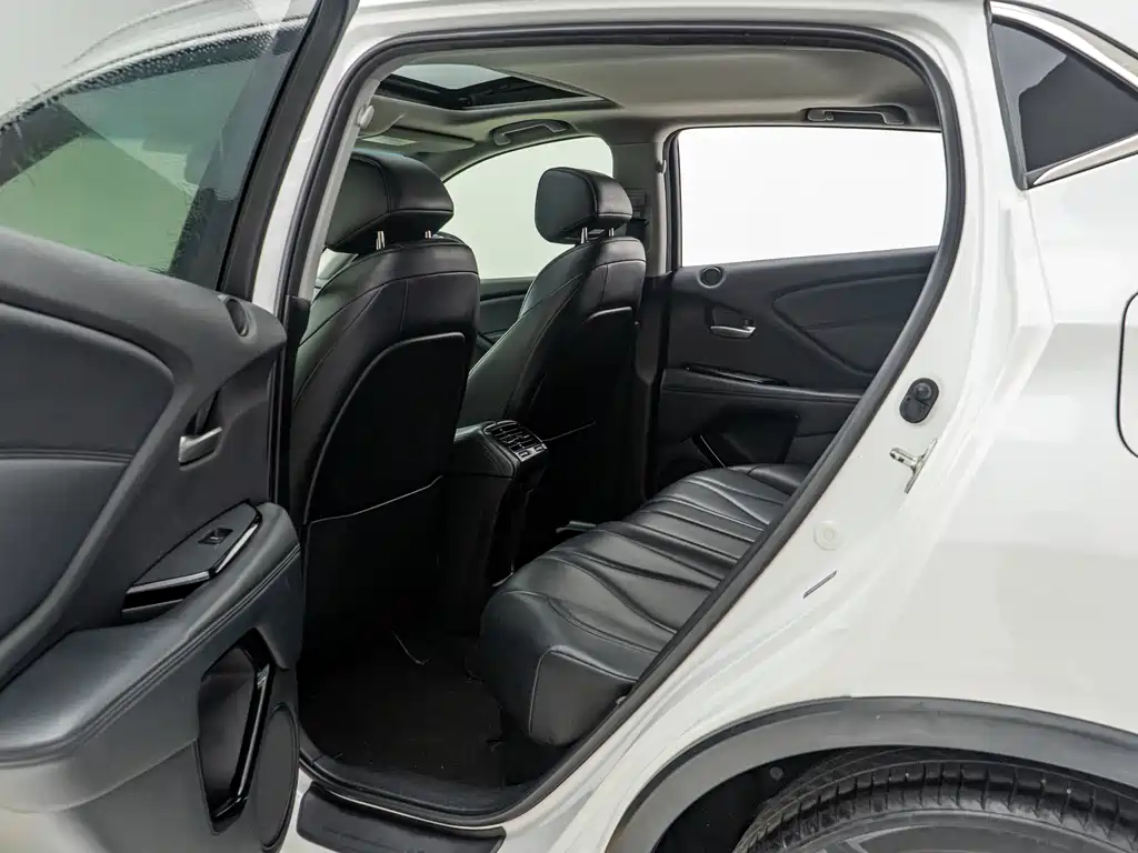 Acura CDX 讴歌CDX 2019款 1.5 T 两驱悦享版