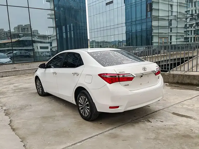 Toyota Corolla Facelift 1.2 T S-CVT GL