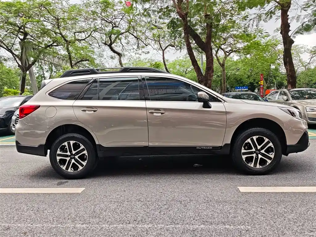 Outback 傲虎 2020款 改款 2.5 i 经典版