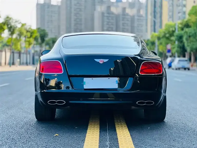 Bentley Continental GT 4.0 T GT V8
