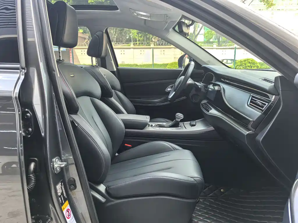 Changan Oshan X7 1.5 T Auto Premium