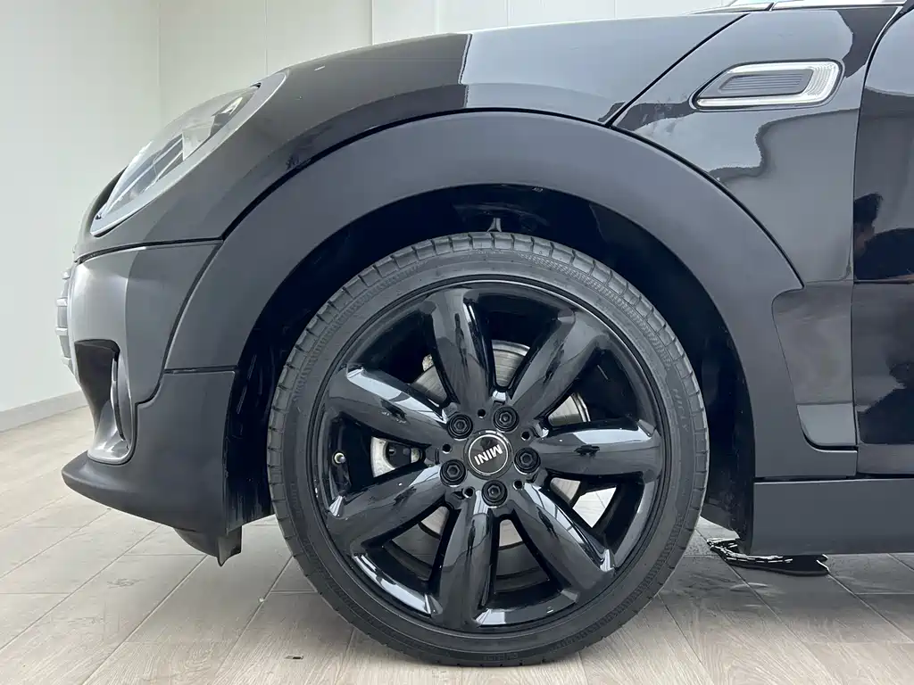 MINI CLUBMAN MINI CLUBMAN 2019款 1.5 T COOPER