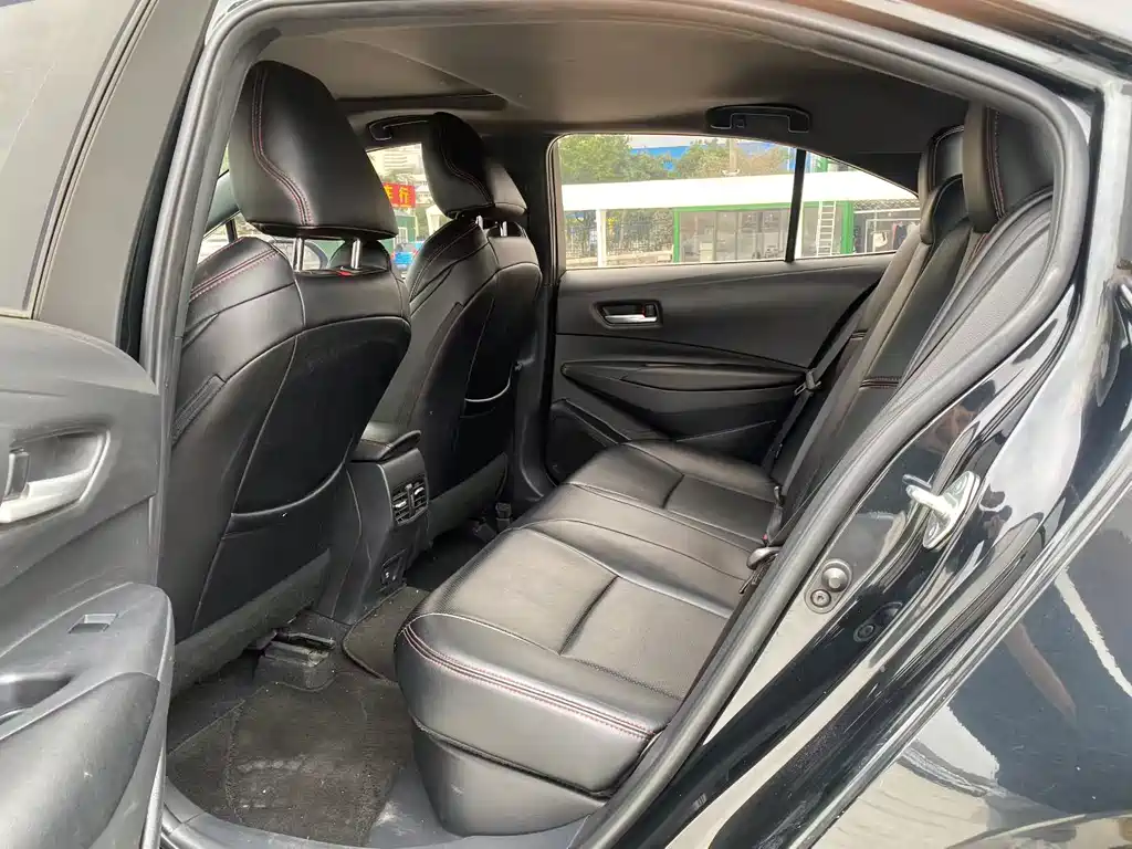 Levin Dual Engine 1.8 H E-CVT Luxury
