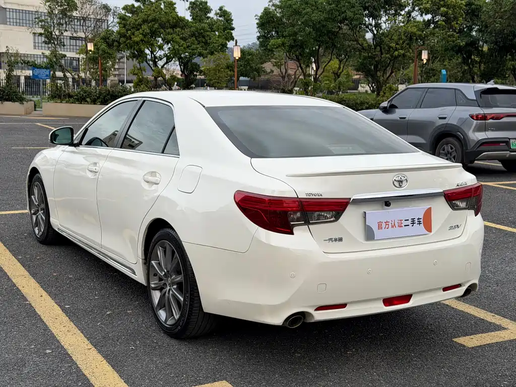 Mark X 2.5 V Style Sharp