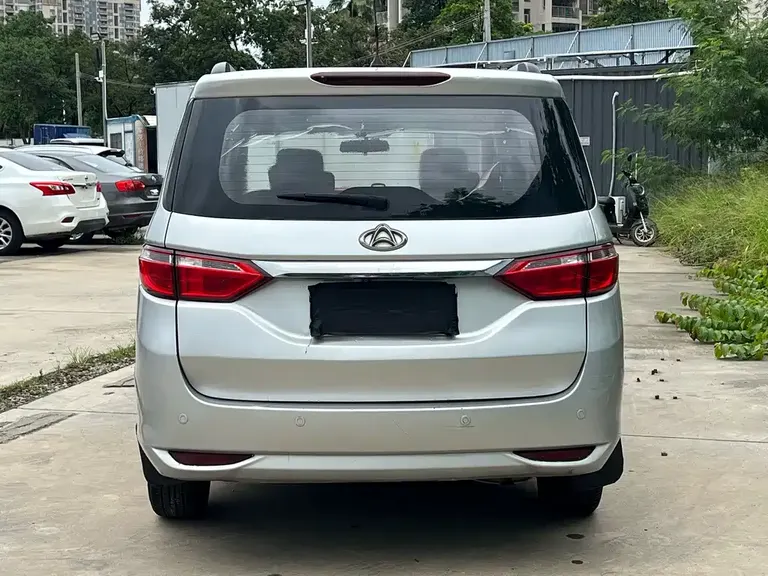 Changan Oshan A600 1.5 L Manual Luxury 7-seat
