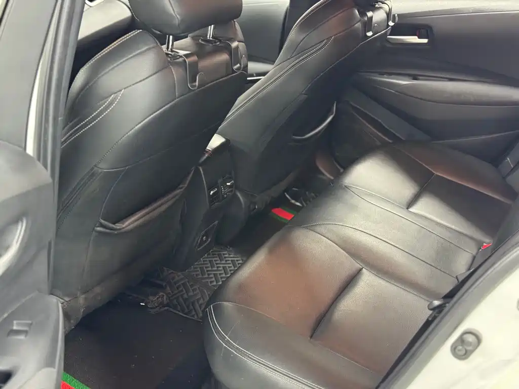 Levin Dual Engine 1.8 H E-CVT Luxury