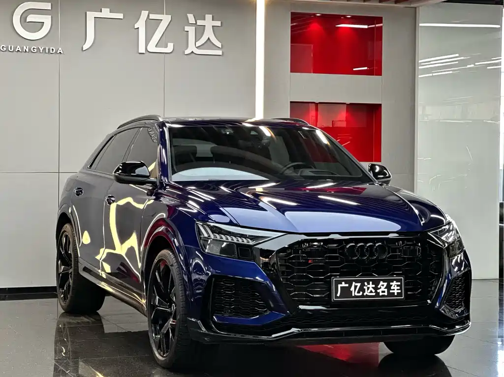 Audi RS Q8 奥迪RS Q8 2021款 RS Q8 4.0 T 尊享版